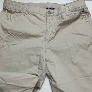 Bandolino Women's Tan Capris